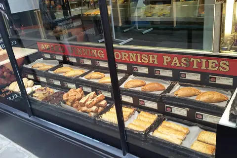 Elizabeth's Patisserie photo 4